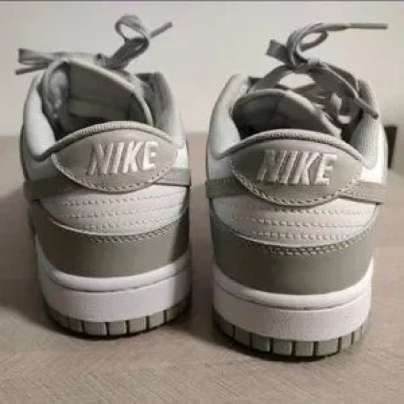 Nike Dunk Low Retro Grey Fog New Box Athletic Shoes New Shoes - Picture 2 of 5